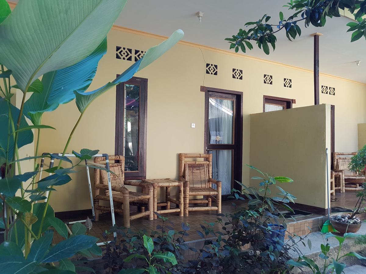 Kuta Lodge Homestay Bagian luar foto